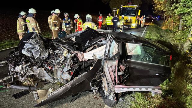 17-Jähriger stirbt bei Autounfall in Oberfranken