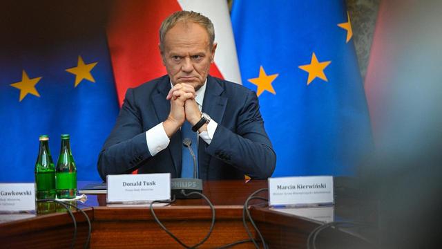 Brand in Starlink-Station in Polen - Festnahmen in DeutschlandEnde September brennt eine Starlink-Station in Polen, die auch für die Ukraine wichtig ist. Jetzt wurden in Deutschland zwei Verdächtige festgenommen. Die polnische Regierung vermutet Russland hinter dem Vorfall.➡️ #Starlink